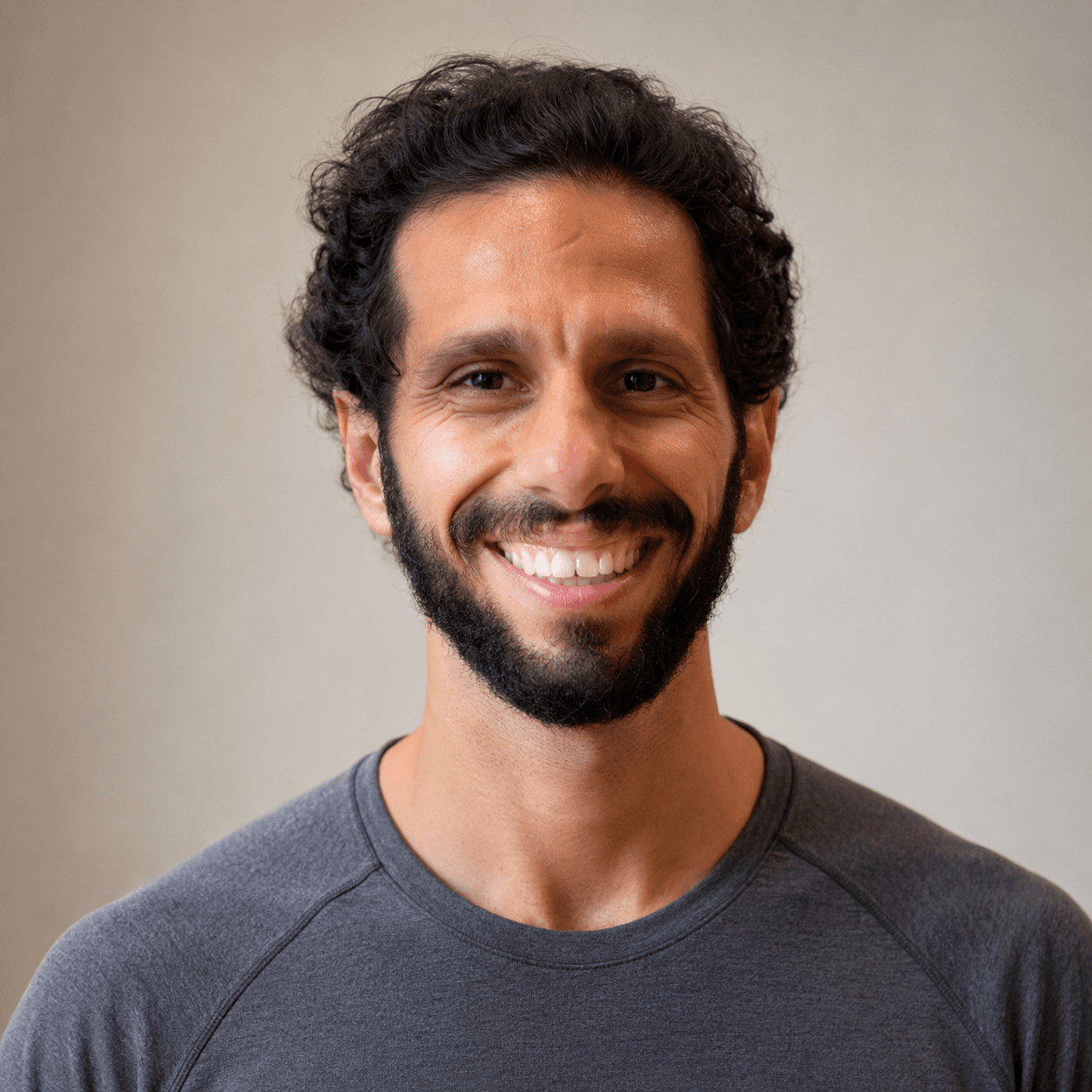 Ali, founder of Fitshonow